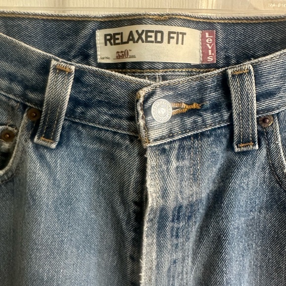 Vintage Mens Distress Levi’s 550 light blue denim 34x32 Relaxed Fit - Picture 7 of 15